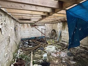 Photo 6- click for photo gallery